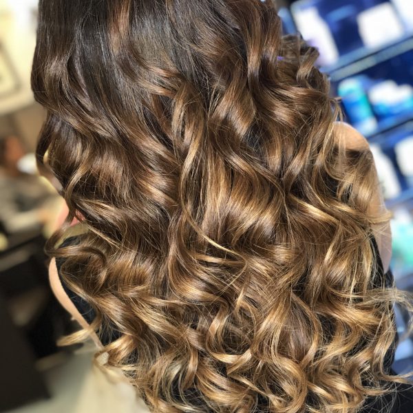 عکس پروفایل آزاده بوریانی